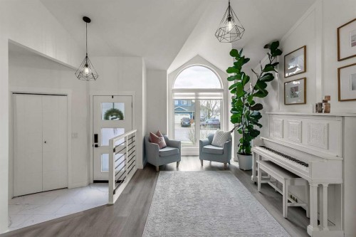 59 Rivercroft Close Se, Calgary, AB - Indoor
