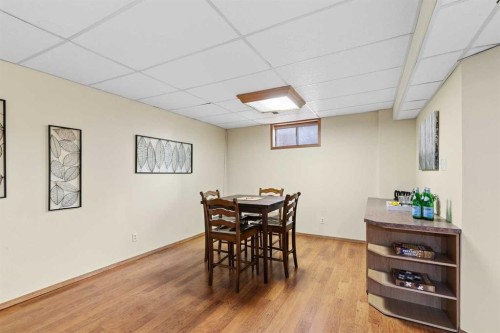 14125 Evergreen Street Sw, Calgary, AB - Indoor