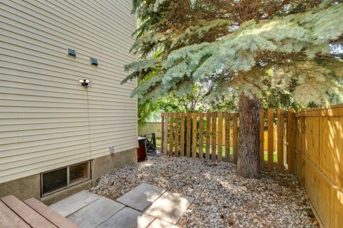 14125 Evergreen Street Sw, Calgary, AB - Outdoor With Exterior