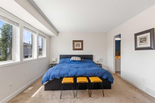 472 Regal Park Ne, Calgary, AB - Indoor Photo Showing Bedroom