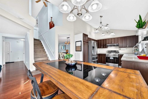 144 Riverstone Crescent Se, Calgary, AB - Indoor