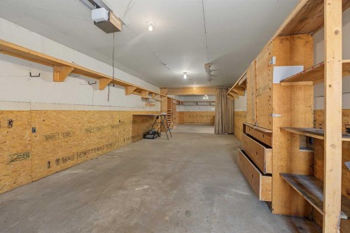145 Spring Haven Mews Se, Airdrie, AB - Indoor Photo Showing Other Room