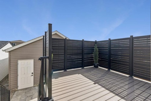125 Rochester Way Nw, Calgary, AB - Outdoor