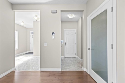 27 Mahogany Crescent Se, Calgary, AB - Indoor Photo Showing Other Room