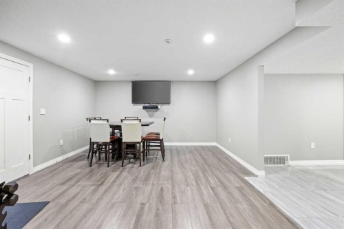 27 Mahogany Crescent Se, Calgary, AB - Indoor