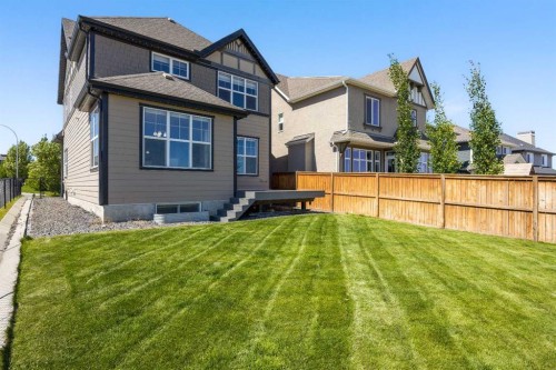27 Mahogany Crescent Se, Calgary, AB - Outdoor