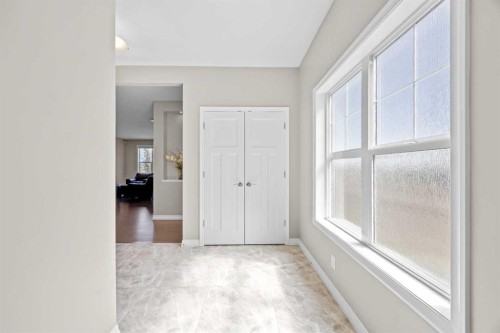 27 Mahogany Crescent Se, Calgary, AB - Indoor Photo Showing Other Room
