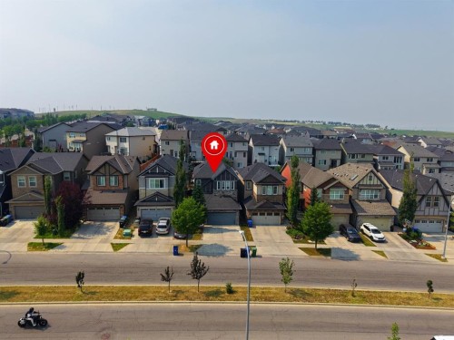 605 Nolan Hill Boulevard Nw, Calgary, AB - Outdoor With Facade