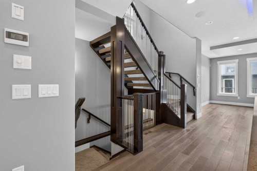 3318 Centre B Street Nw, Calgary, AB - Indoor Photo Showing Other Room