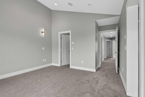 3318 Centre B Street Nw, Calgary, AB - Indoor Photo Showing Other Room