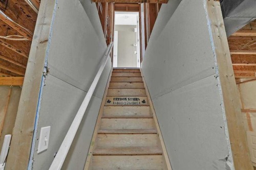 706 Everridge Drive Sw, Calgary, AB - Indoor Photo Showing Other Room