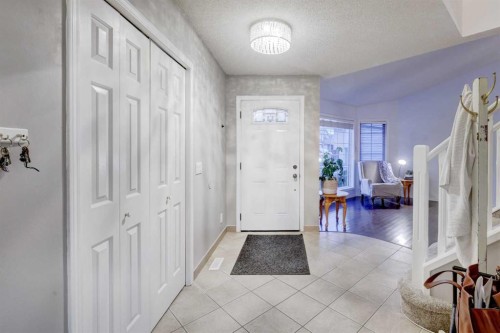 215 Arbour Ridge Way Nw, Calgary, AB - Indoor Photo Showing Other Room