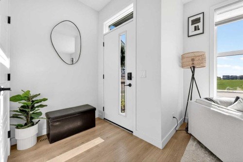 87 Heirloom Boulevard Se, Calgary, AB - Indoor Photo Showing Other Room