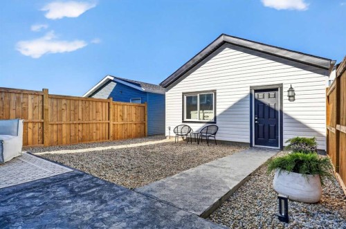87 Heirloom Boulevard Se, Calgary, AB - Outdoor With Exterior