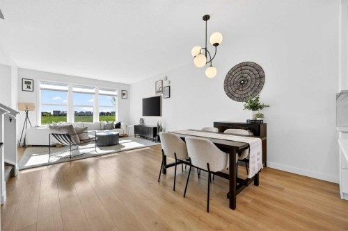 87 Heirloom Boulevard Se, Calgary, AB - Indoor