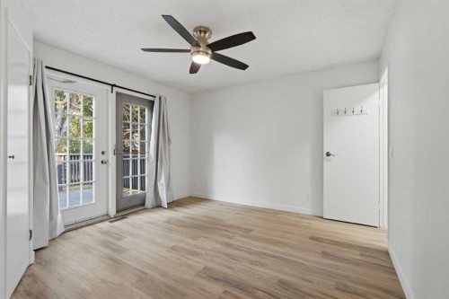 731 Queensland Drive Se, Calgary, AB - Indoor Photo Showing Other Room