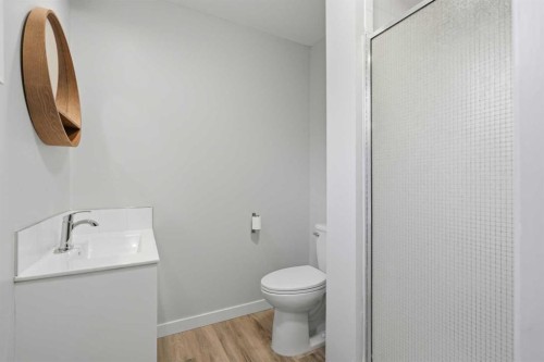 731 Queensland Drive Se, Calgary, AB - Indoor Photo Showing Bathroom