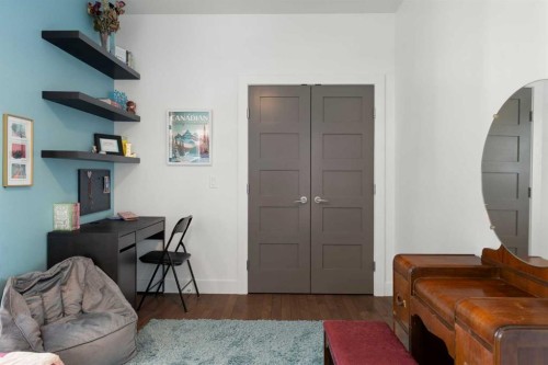 3542 7 Avenue Sw, Calgary, AB - Indoor