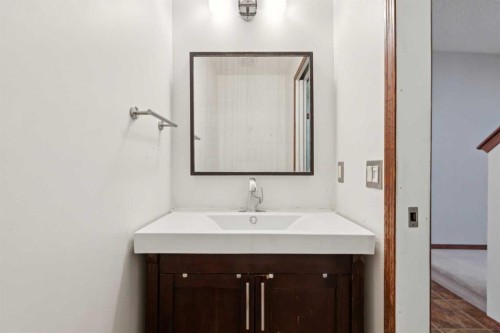 172 Kincora Drive Nw, Calgary, AB - Indoor Photo Showing Bathroom