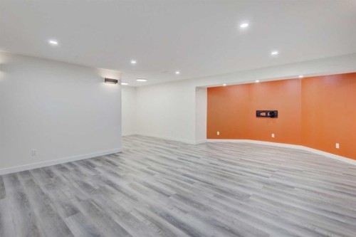 47 Christie Park Terrace Sw, Calgary, AB - Indoor
