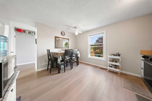 32 Shawmeadows Road Sw, Calgary, AB - Indoor