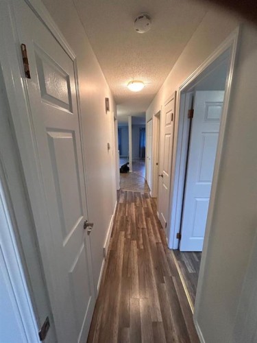 511 40 Street Ne, Calgary, AB 