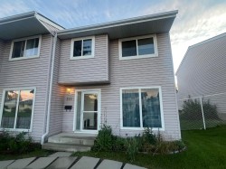 511 40 Street NE Calgary, AB T1Y 1Y4
