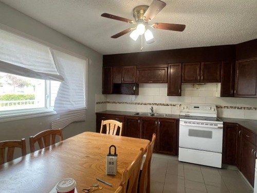 511 40 Street Ne, Calgary, AB 