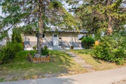 60 Fairview Crescent SE Calgary, AB T2H 0Z6