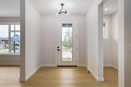 15 Alpine Green Sw, Calgary, AB - Indoor Photo Showing Other Room