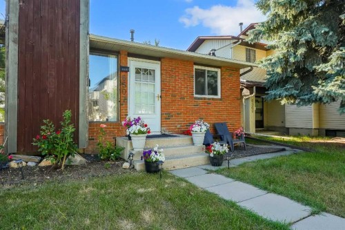 6507 Rundlehorn Drive Ne, Calgary, AB - Outdoor