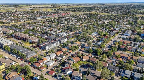 6507 Rundlehorn Drive Ne, Calgary, AB - Outdoor With View