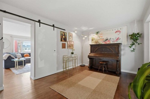 161 Douglasbank Way Se, Calgary, AB - Indoor