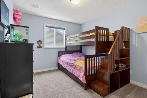 159 Sherwood Crescent Nw, Calgary, AB - Indoor Photo Showing Bedroom