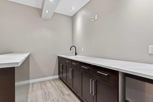 159 Sherwood Crescent Nw, Calgary, AB - Indoor Photo Showing Other Room