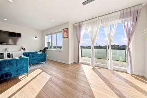 303 Cornerbrook Drive Ne, Calgary, AB - Indoor