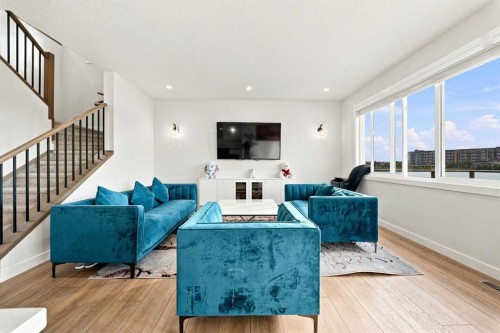 303 Cornerbrook Drive Ne, Calgary, AB - Indoor Photo Showing Living Room
