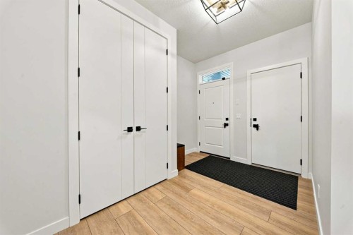 303 Cornerbrook Drive Ne, Calgary, AB - Indoor Photo Showing Other Room
