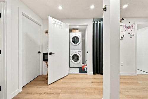 303 Cornerbrook Drive Ne, Calgary, AB - Indoor Photo Showing Other Room
