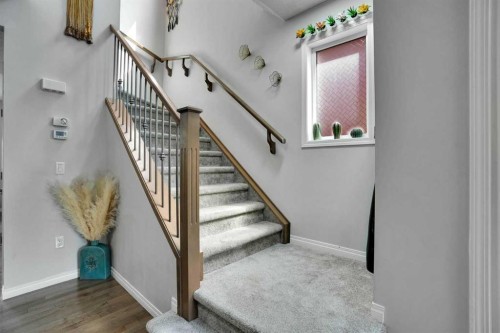 250 Canals Close Sw, Airdrie, AB - Indoor Photo Showing Other Room
