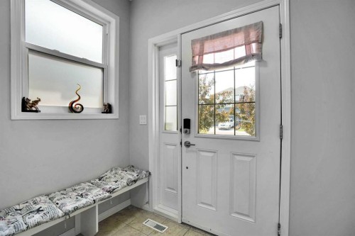 250 Canals Close Sw, Airdrie, AB - Indoor Photo Showing Other Room