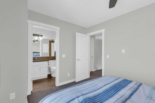 24 Aspen Hills Common Sw, Calgary, AB - Indoor Photo Showing Bedroom