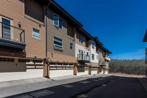 24 Aspen Hills Common Sw, Calgary, AB - Outdoor