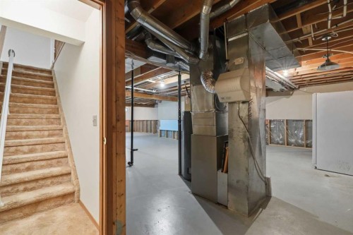 30 Sandarac Circle Nw, Calgary, AB - Indoor Photo Showing Basement