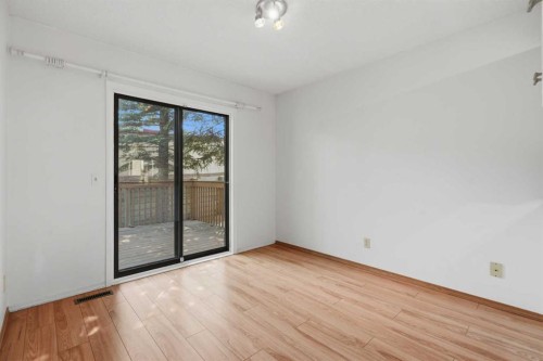 30 Sandarac Circle Nw, Calgary, AB - Indoor Photo Showing Other Room