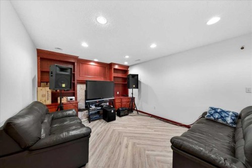 98 Hampstead Circle Nw, Calgary, AB - Indoor