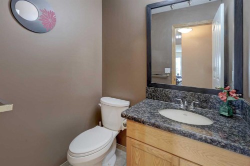 189 Citadel Crest Park Nw, Calgary, AB - Indoor Photo Showing Bathroom