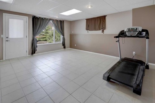 189 Citadel Crest Park Nw, Calgary, AB - Indoor
