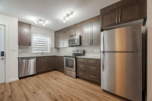 202-2400 Ravenswood View SE Airdrie, AB T4A 0V7