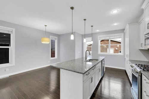 95 Redstone Park Ne, Calgary, AB 